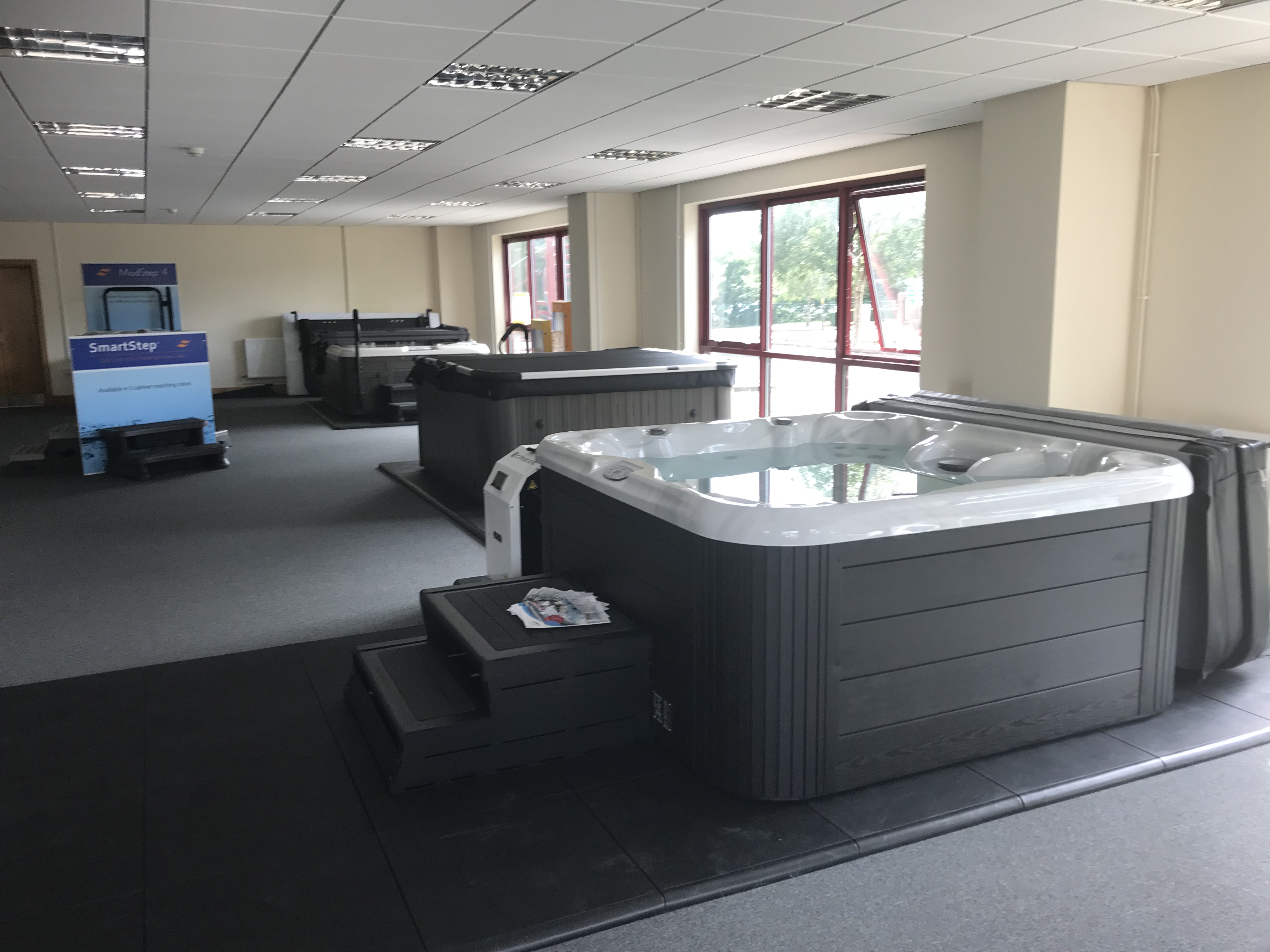 THE COMPLETE HOT TUB, SPA, ACCESSORY, SUPPLY AND SERVICE COMPANY Park